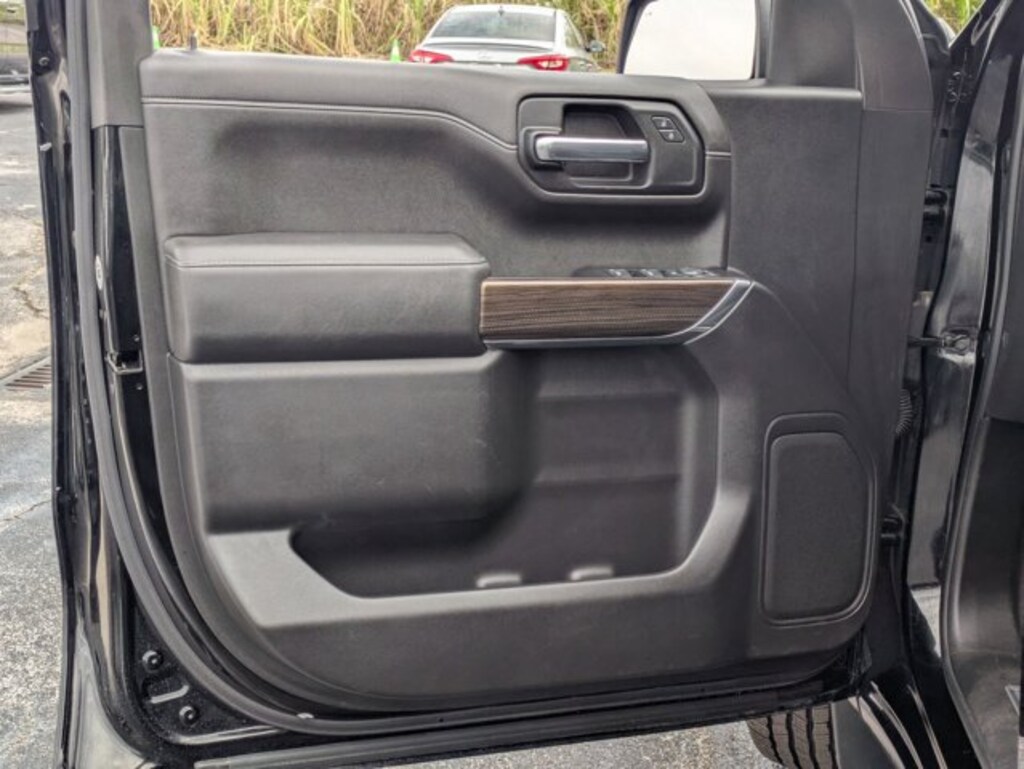 Used 2019 Chevrolet Silverado 1500 LT Truck Crew Cab