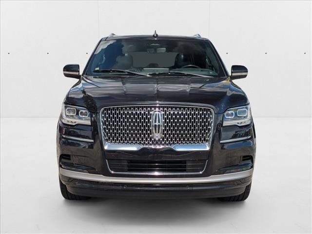 2023 Lincoln Navigator Reserve photo 2