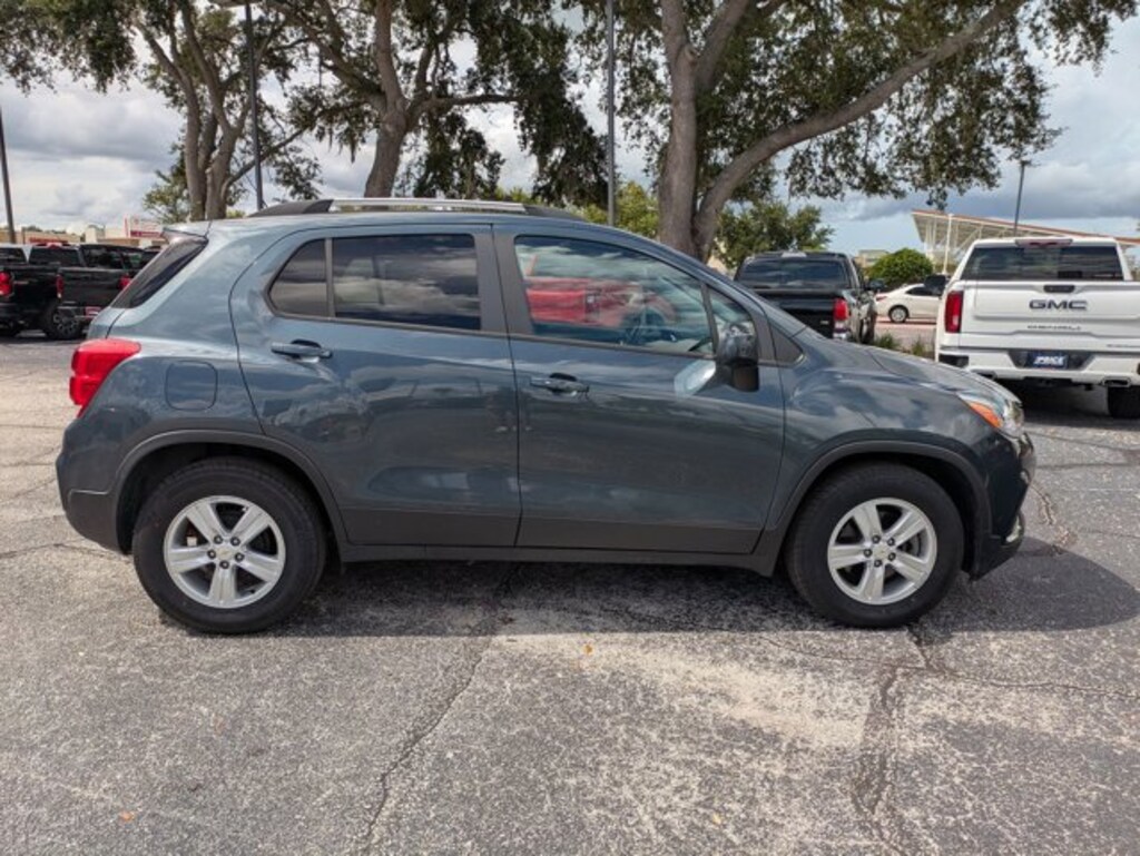 Used 2021 Chevrolet Trax LT SUV