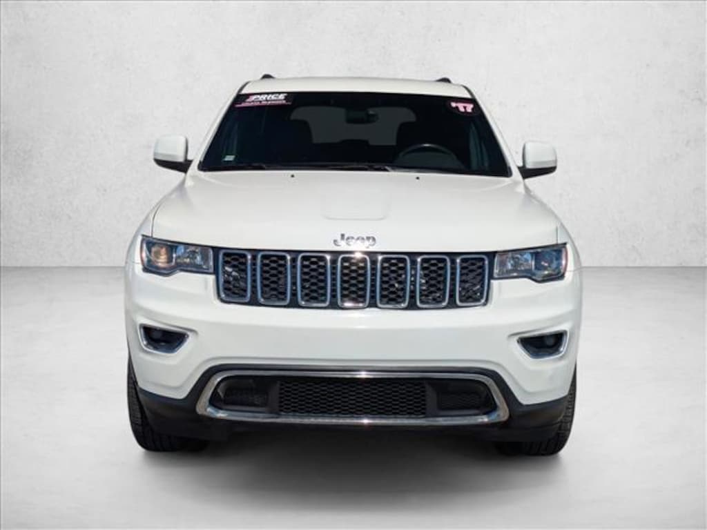 Used 2017 Jeep Grand Cherokee Laredo SUV