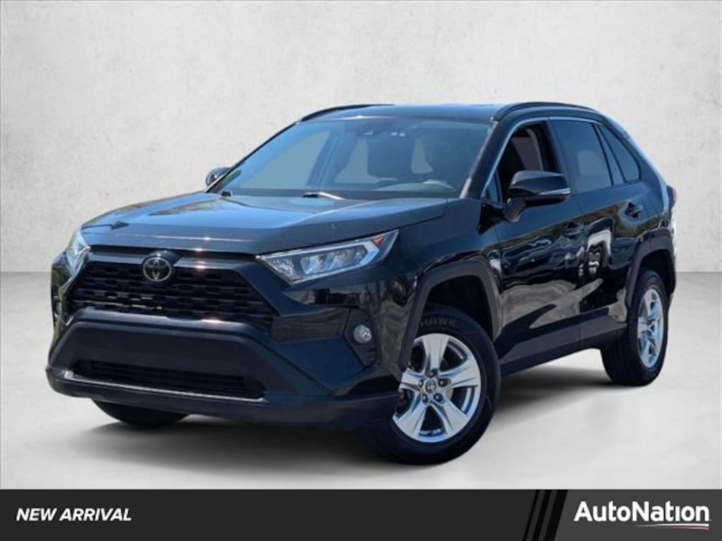 Used 2021 Toyota RAV4 XLE SUV