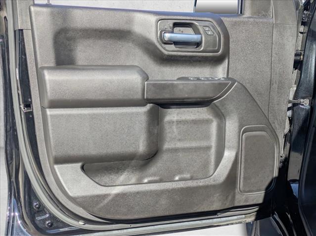 2024 Chevrolet Silverado 1500 Custom photo 3