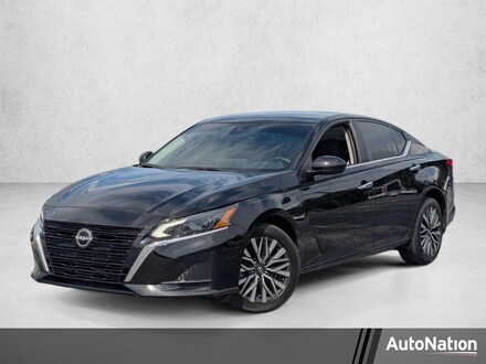 2024 Nissan Altima 2.5 SV Sedan