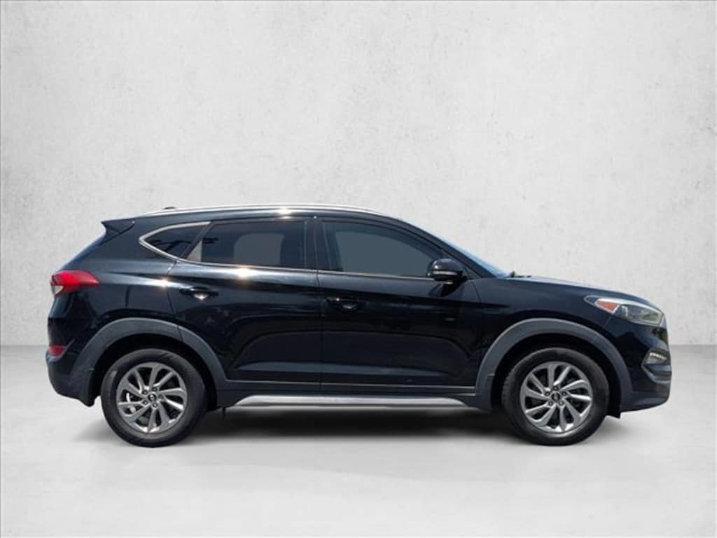 Used 2017 Hyundai Tucson SE Plus SUV