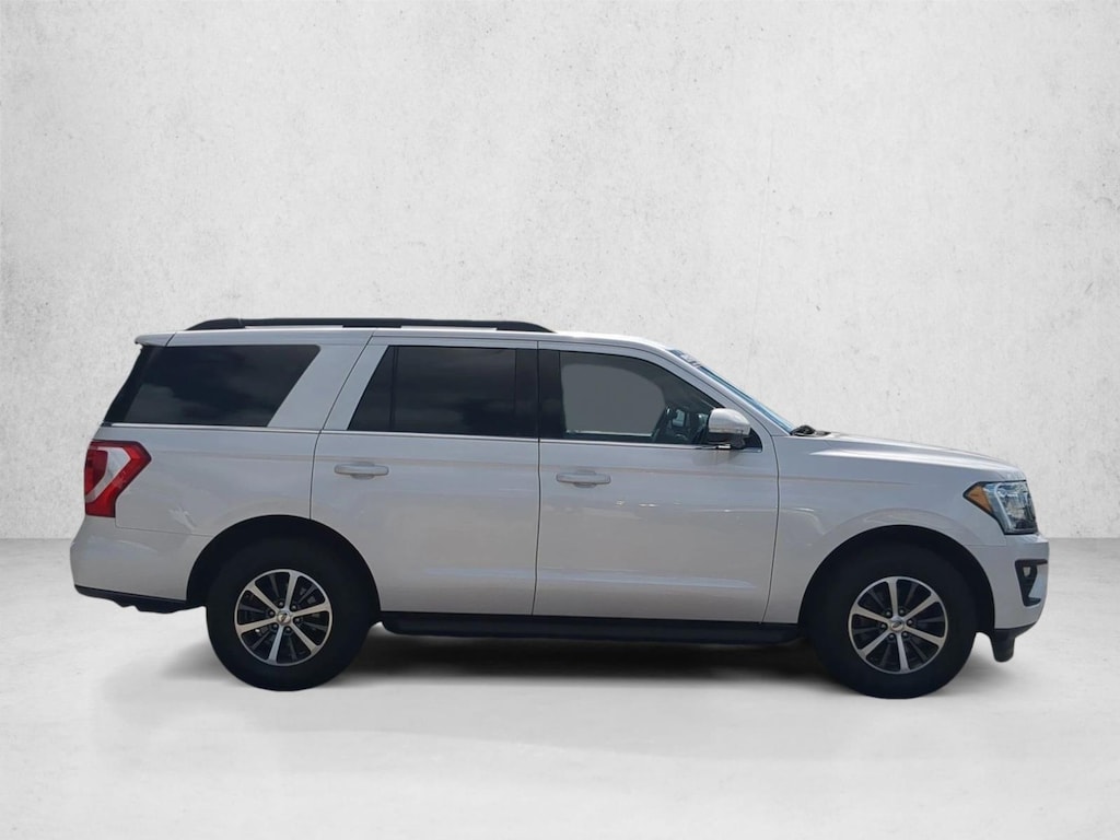Used 2018 Ford Expedition XLT SUV