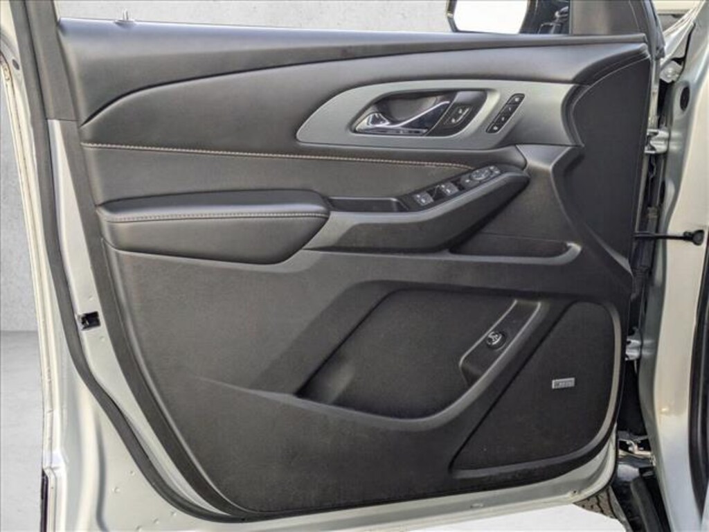 Used 2020 Chevrolet Traverse Premier SUV