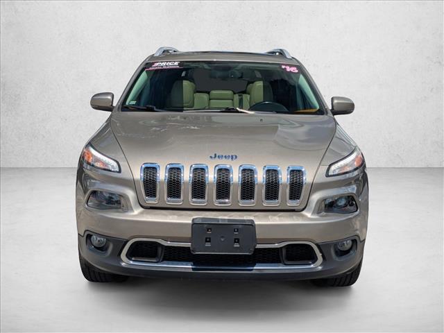 2016 Jeep Cherokee Limited Sport photo 2