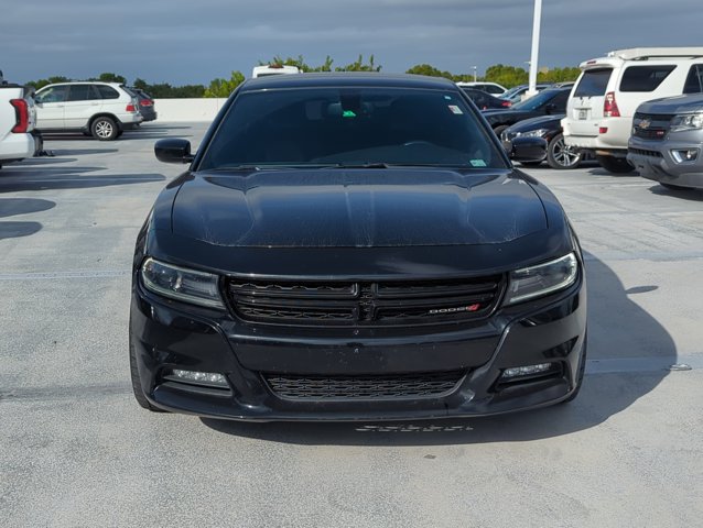 2016 Dodge Charger R/T photo 2