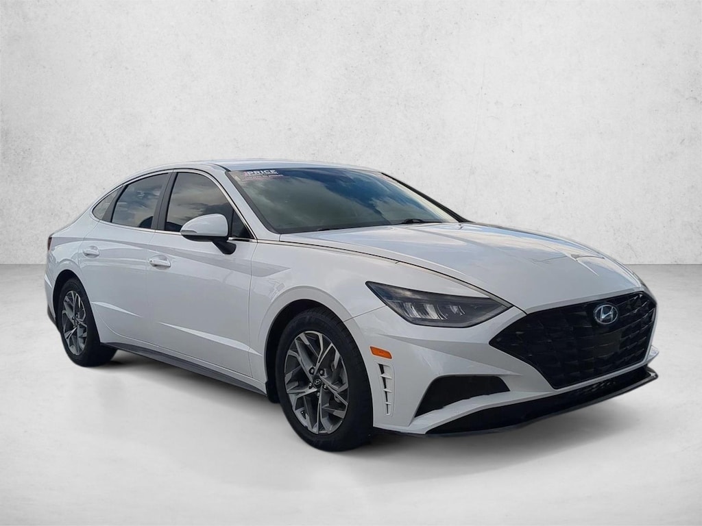 Used 2022 Hyundai Sonata SEL Sedan