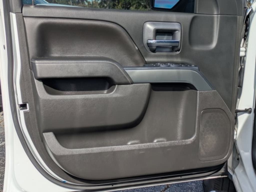 Used 2018 Chevrolet Silverado 1500 LT Truck Crew Cab