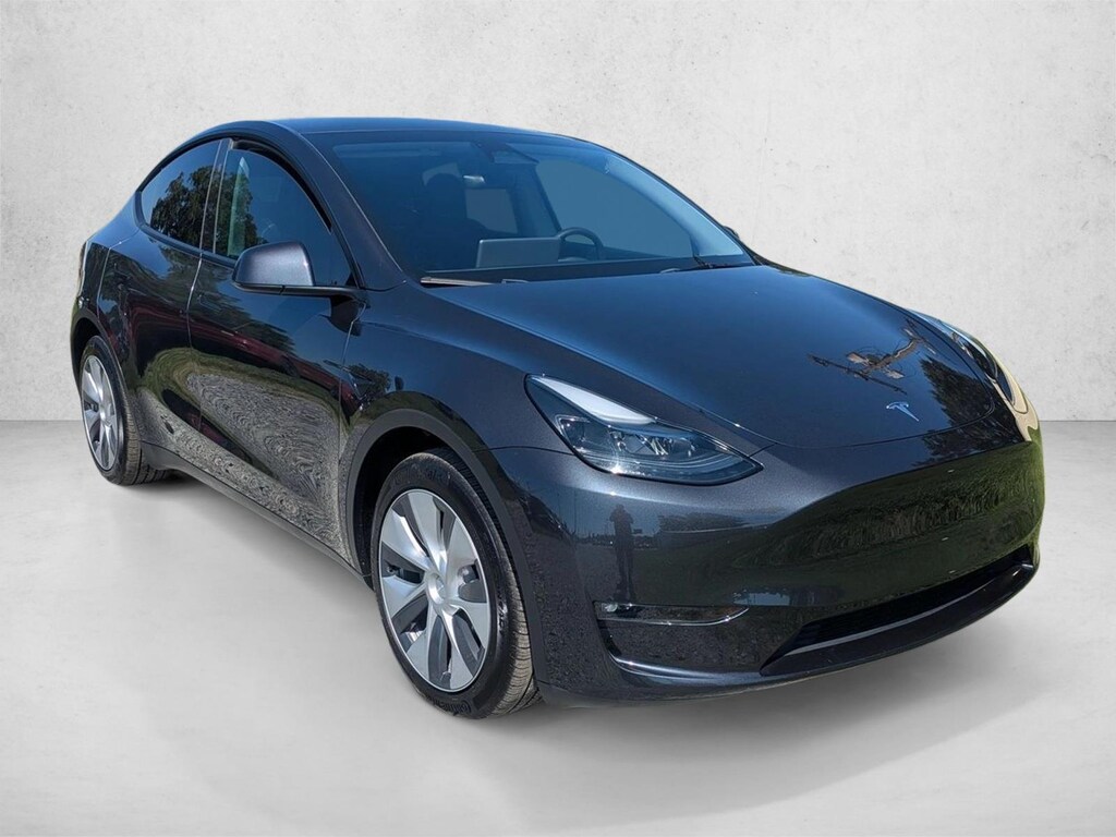Used 2024 Tesla Model Y Long Range SUV