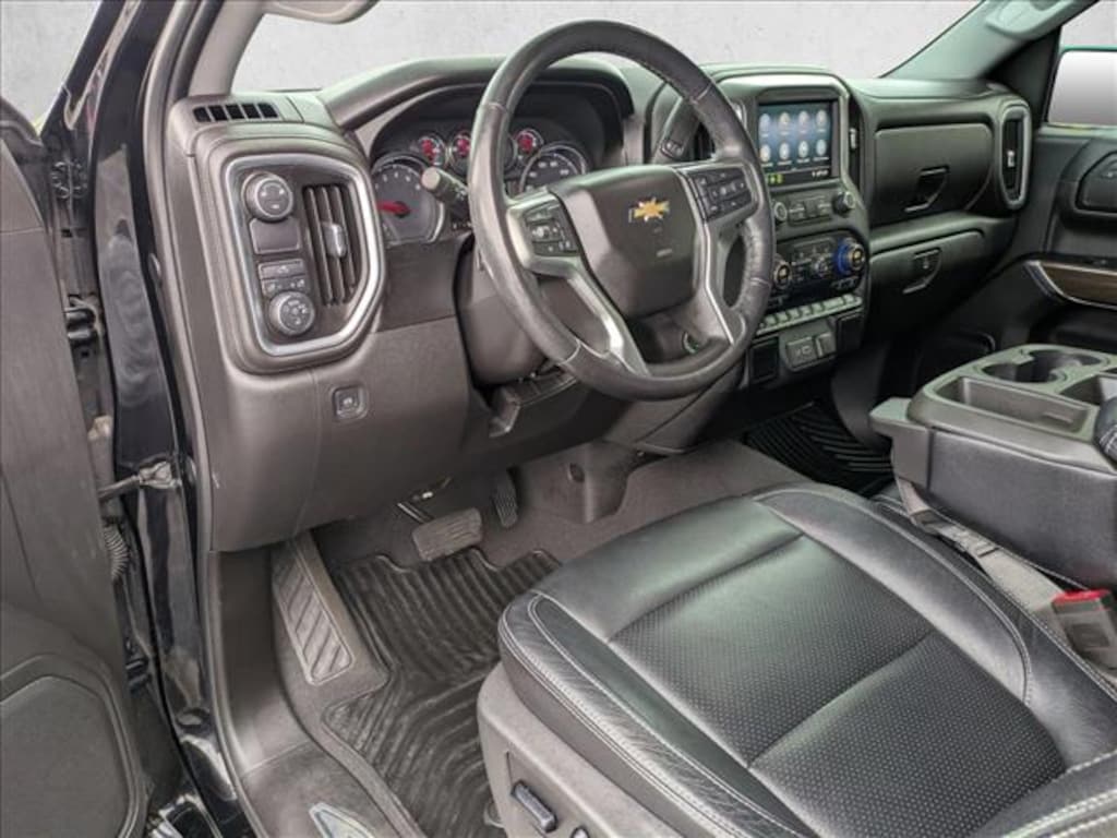 Used 2019 Chevrolet Silverado 1500 LT Truck Crew Cab