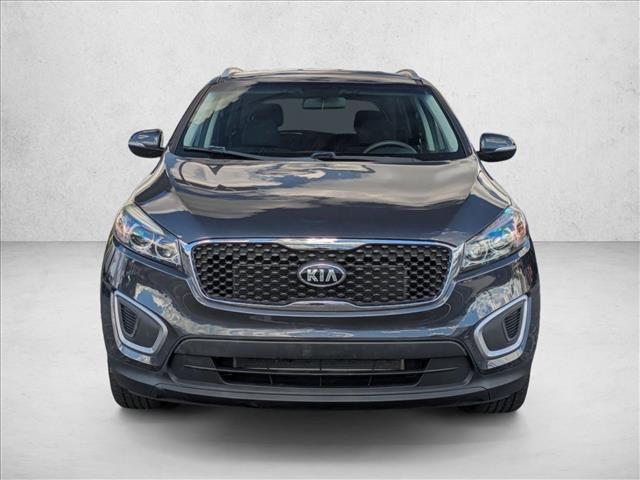 2018 Kia Sorento LX photo 2
