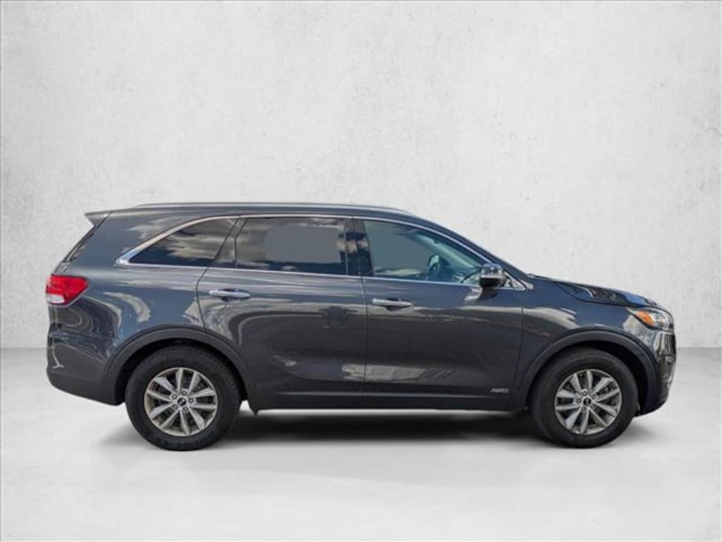 Used 2018 Kia Sorento LX SUV