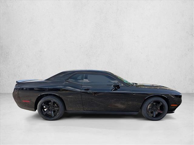 2018 Dodge Challenger SXT photo 4