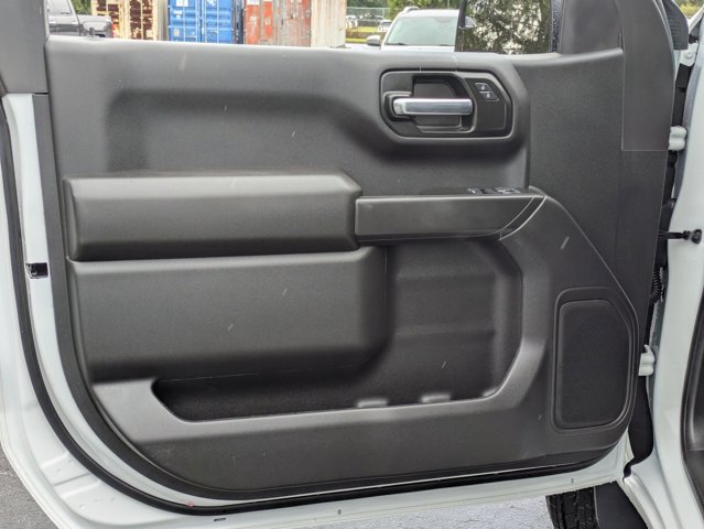 2025 Chevrolet Silverado 1500 Work Truck photo 4