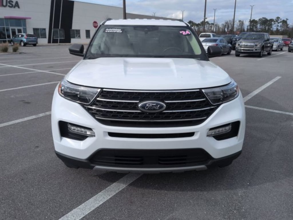 Used 2024 Ford Explorer XLT SUV