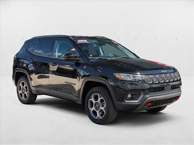 2022 Jeep Compass Trailhawk photo 2