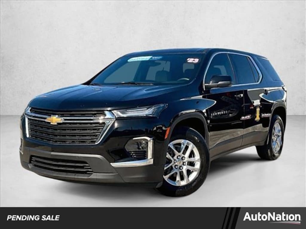 Certified 2023 Chevrolet Traverse LS SUV