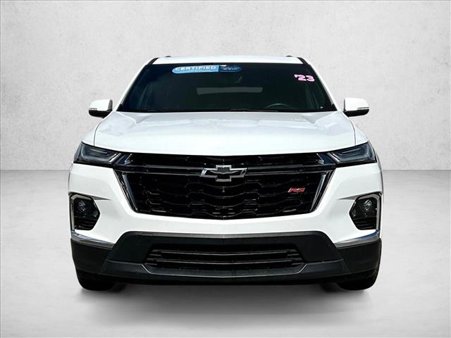 2023 Chevrolet Traverse RS photo 2