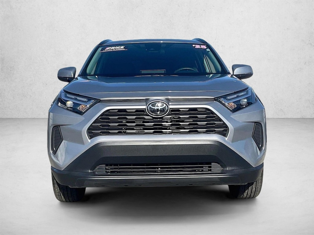 Used 2025 Toyota RAV4 Hybrid Hybrid XLE SUV