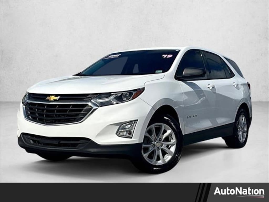 Used 2019 Chevrolet Equinox LS SUV