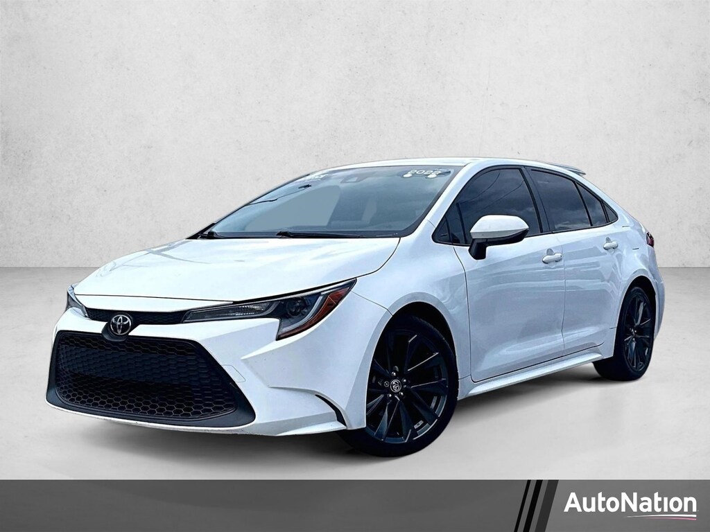 Used 2022 Toyota Corolla LE Sedan