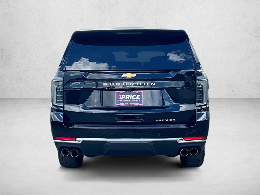 Used 2025 Chevrolet Suburban Premier SUV