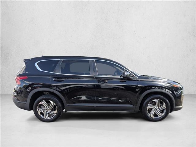 2021 Hyundai Santa Fe SE photo 4