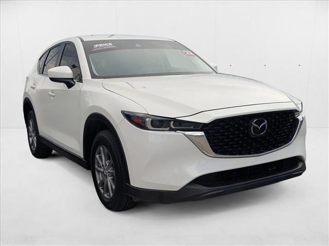 2022 Mazda CX-5 2.5 Select photo 3