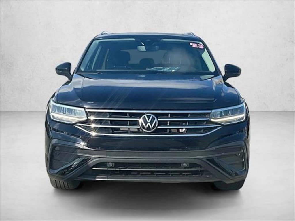 Used 2023 Volkswagen Tiguan SE SUV