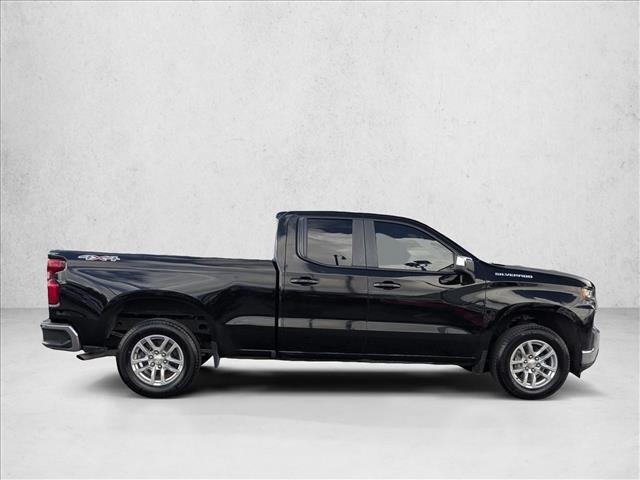 2020 Chevrolet Silverado 1500 LT photo 4