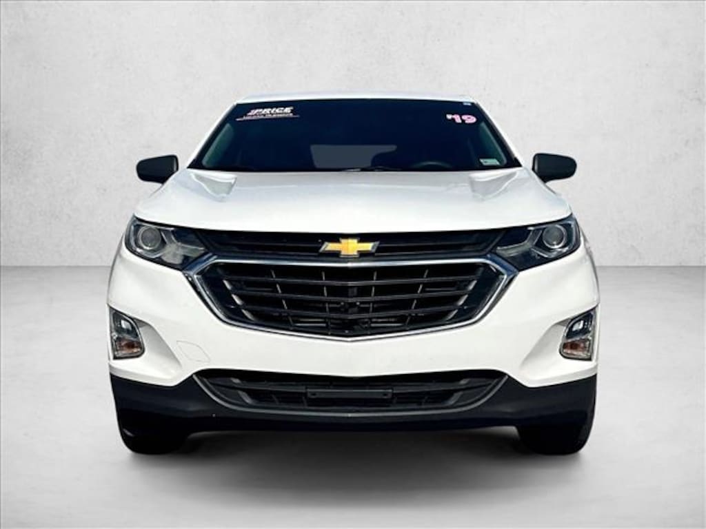 Used 2019 Chevrolet Equinox LS SUV