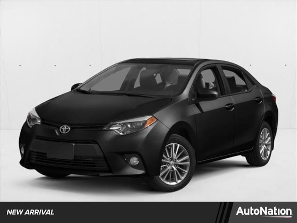 Used 2015 Toyota Corolla LE Sedan