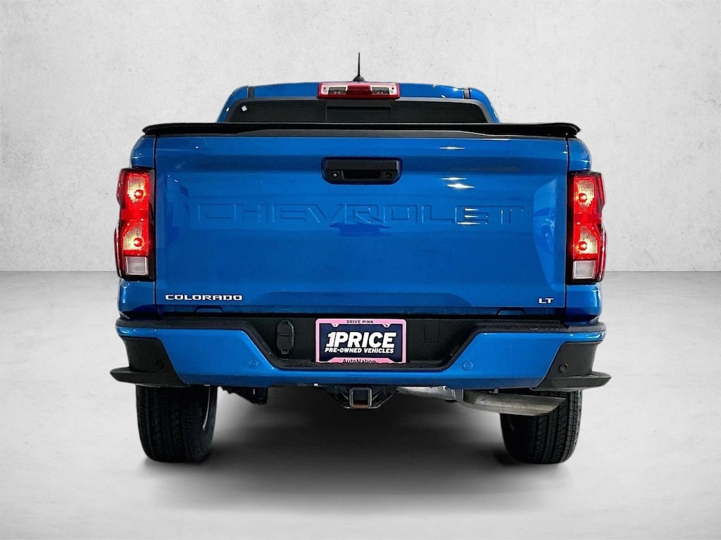 Used 2023 Chevrolet Colorado 2WD LT Truck Crew Cab