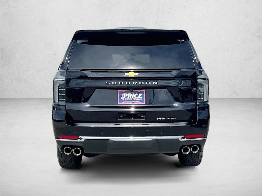 Used 2025 Chevrolet Suburban Premier SUV