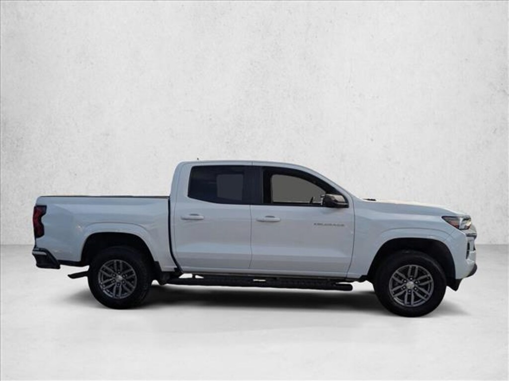 Used 2023 Chevrolet Colorado 2WD LT Truck Crew Cab