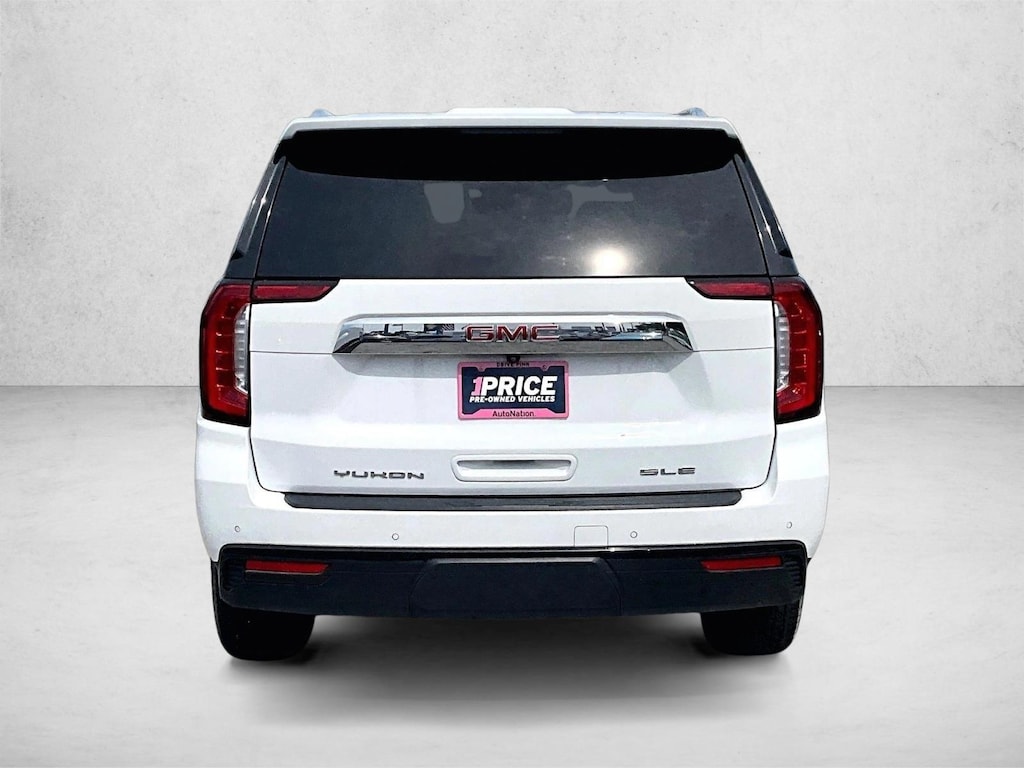 Used 2024 GMC Yukon SLE SUV