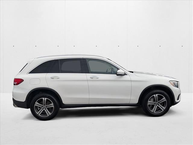 2019 Mercedes Benz GLC 300 photo 3