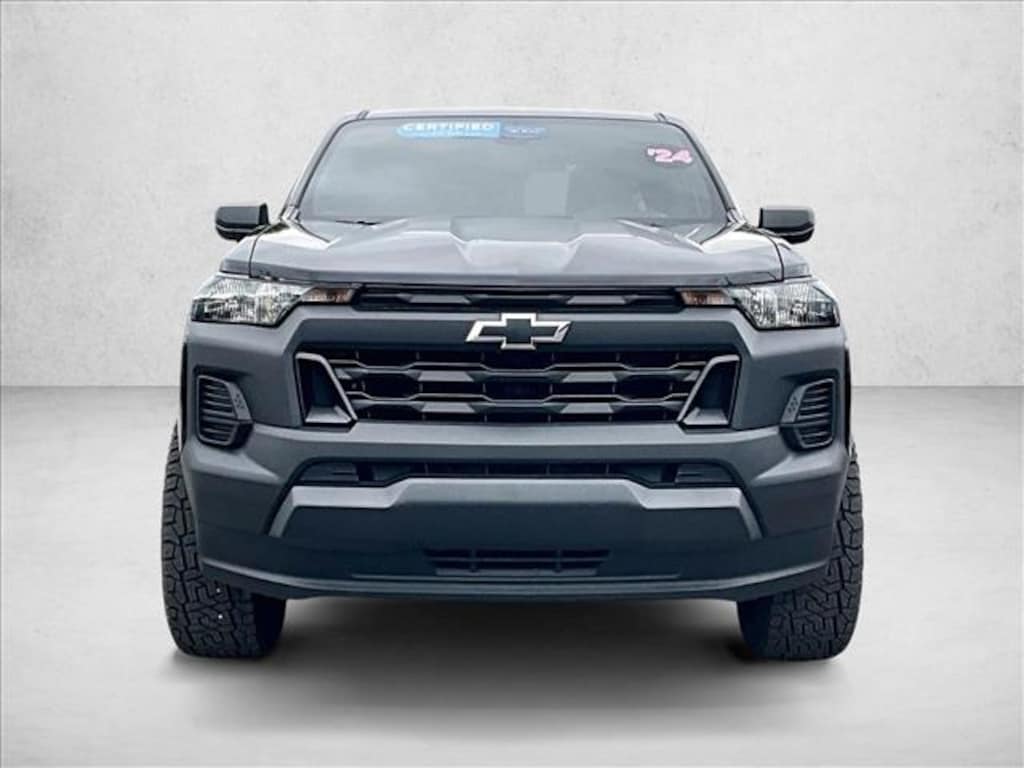 Used 2024 Chevrolet Colorado 2WD Work Truck Truck Crew Cab