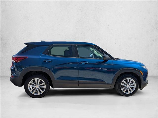 2021 Chevrolet Trailblazer LS photo 4