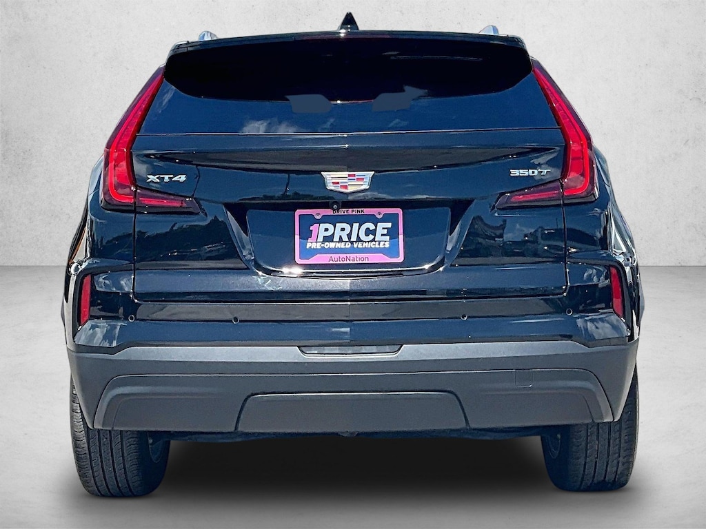 Used 2024 CADILLAC XT4 FWD Luxury SUV