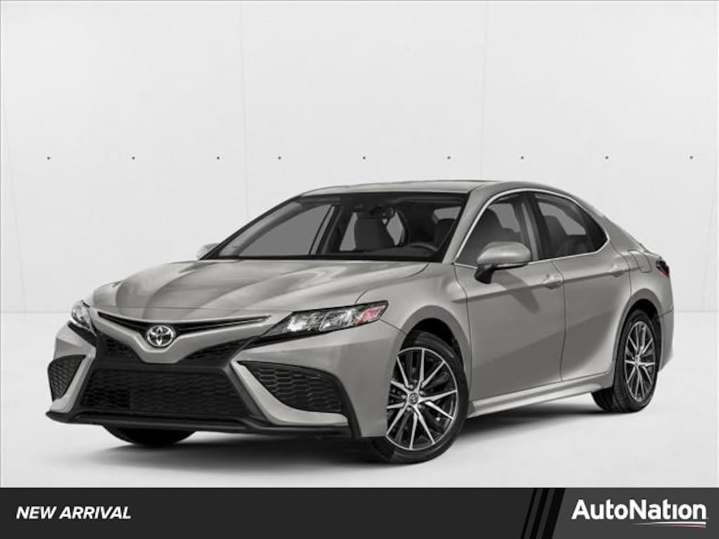 Used 2024 Toyota Camry SE Sedan