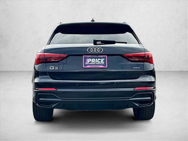 2022 Audi Q3 S line Premium photo 3