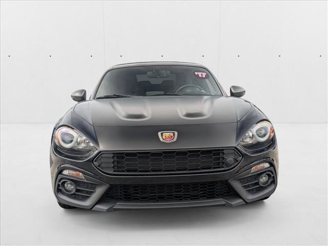 2017 Fiat 124 Spider Abarth photo 2