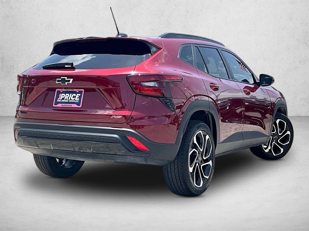 Used 2025 Chevrolet Trax 2RS SUV