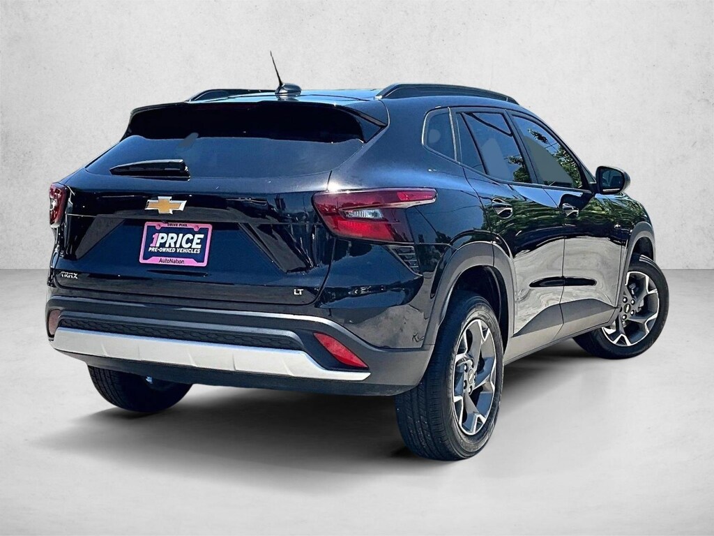 Certified 2025 Chevrolet Trax LT SUV