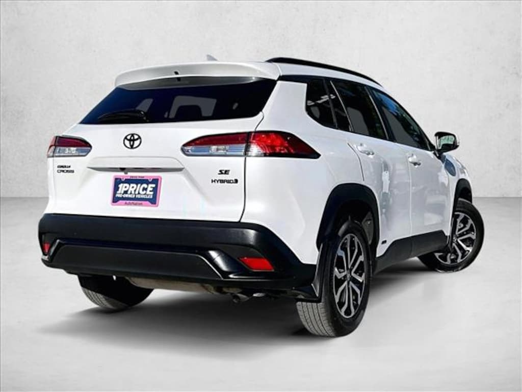Used 2024 Toyota Corolla Cross Hybrid Hybrid SE SUV