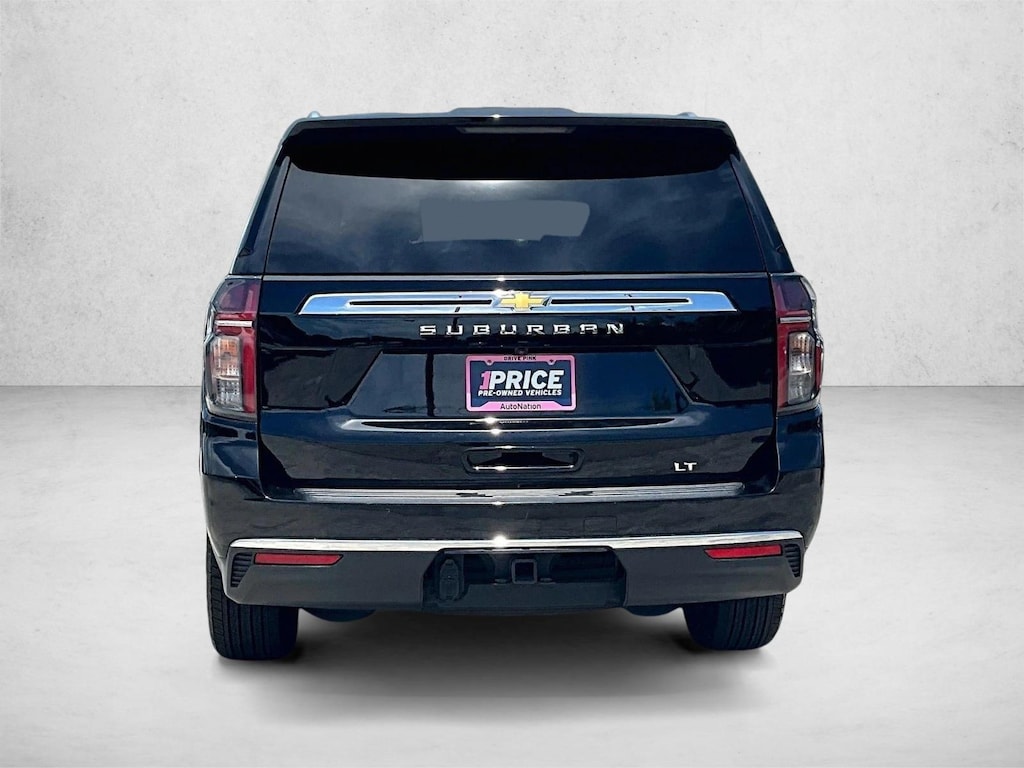Used 2024 Chevrolet Suburban LT SUV