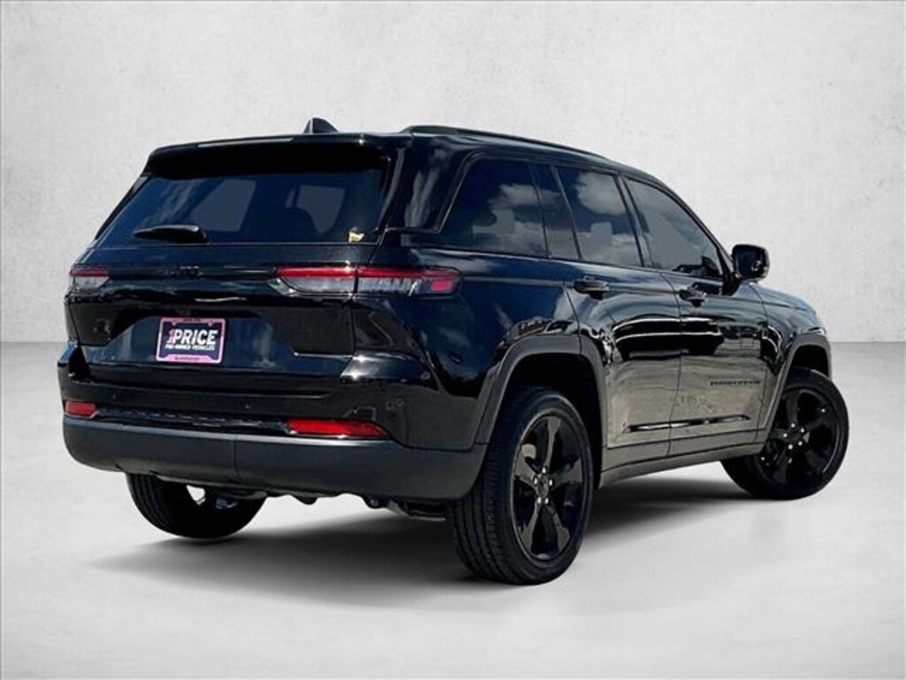 Used 2024 Jeep Grand Cherokee Altitude X SUV